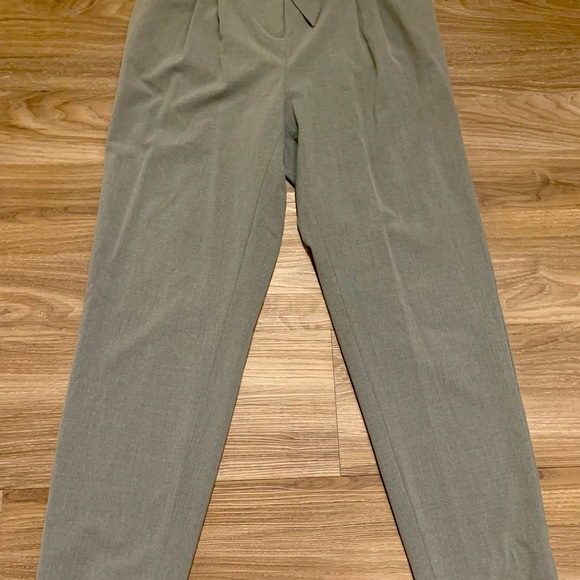 LOFT Pants like new - Picture 2 of 3